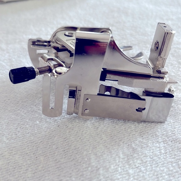 NWT Niiken Ruffler Foot Low Shank Nancy’s Notions Japan Vintage New in Box - Picture 7 of 9